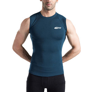 Débardeur d'entraînement pour hommes sans manches en tissu extensible avec panneaux en maille respirante et évacuant l'humidité pour l'entraînement. - Product Image 1