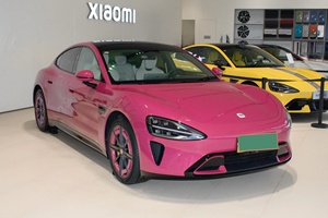 Sedán Eléctrico Premium SU7, Volante a la Izquierda, R19, 220kW, Tracción Trasera, Autonomía CLTC de 700 km, Carga Rápida de 15 Minutos para 350 km, Coeficiente de Arrastre de 0.195Cd - Product Image 2