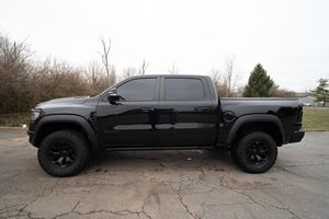 RAM 1500 TRX 2022 ~13 200 milles, moteur Hemi V8 suralimenté, pack R-TRX 800 reconfiguré, 4 roues motrices - Product Image 2