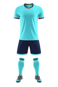 Uniforme de football confortable fabriqué par des professionnels, uniforme de football de produit très demandé pour les hommes - Product Image 2