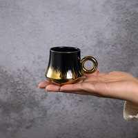 Mug en céramique en forme de cygne de 120 ml avec soucoupe, verre à thé rétro européen pour le bureau, ensemble de tasses et de plats créatifs et uniques, décoration d'intérieur
