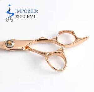 Ciseaux de coiffure professionnels en gros Ciseaux de coiffeur en acier avec vis bijou en or rose Lames en acier inoxydable - Product Image 2