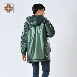 Vestes imperméables à effet brillant avec fermeture éclair, multi-poches, écologiques, respirantes pour hommes avec capuche - Product Image 3