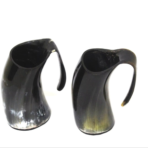 Auténtica Taza Vikinga Ecológica de Cuerno de Búfalo Hecha a Mano, Grado Alimenticio, Estilo Medieval, Religiosa, Feng Shui, Taza de Cerveza con Diseño Animal - Product Image 1