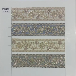 Elegante encaje bordado floral colorido para proyectos de moda, decoración del hogar y artesanía - Product Image 1