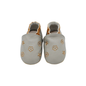 Zapatos de cuero para bebé, suela de gamuza suave, zapatos para gatear para recién nacidos, suela flexible para primeros pasos, parte superior de cuero genuino transpirable - Product Image 5