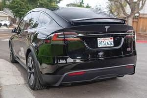 Tesla Model X Plaid Plus 2022 Usado en Excelentes Condiciones, Sin Accidentes, Volante a la Izquierda/Derecha - Product Image 3