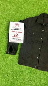 Veste matelassée vintage en toile de luxe pour homme OEM, logo brodé en chenille personnalisé, vêtements de rue, 100% coton - Product Image 5