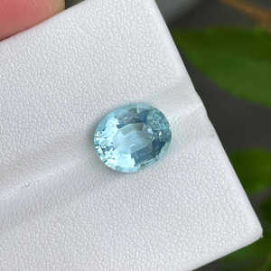 Gema de Aguamarina Curativa Semipreciosa Azul Claro de 3.85 Quilates, Corte Oval Facetado, Piedra Natal Natural, Venta al por Mayor - Product Image 4
