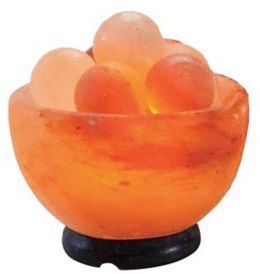 Lampe de sphère de sel rose de l'Himalaya de qualité supérieure dans un bol de sel naturel sculpté à la main avec une technique brute pour une décoration intérieure élégante - Product Image 2