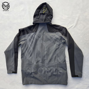 Veste softshell à capuche pour homme la plus populaire pour l'hiver Logo personnalisé Couleurs vives Imperméable et coupe-vent Placement du logo sur le devant - Product Image 4