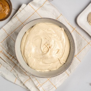 Pâte à tartiner au beurre de cacahuète crémeuse ultime, beurre de noix doré riche pour garnitures de pâtisserie, chaînes de magasins de détail et commandes en gros - Product Image 4