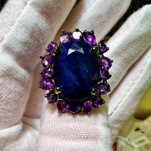 Anillo Clásico de Fiesta con Zafiro Azul Ovalado Natural de 8.8CT y Halo de Amatista Morada, Chapado en Rodio Negro, Talla 8.5, Joyería de Piedras Preciosas de Lujo - Product Image 5