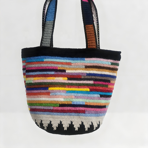 Sac à bandoulière/croisé en coton fait main au crochet, style bohème, deux sangles, motif multicolore, design portable pour femme - Product Image 5