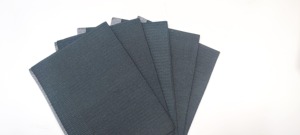 Baberos dentales desechables, hojas de papel absorbentes impermeables con respaldo de polietileno para clínicas dentales, salones de tatuajes, uso en el jardín y el hogar - Product Image 6