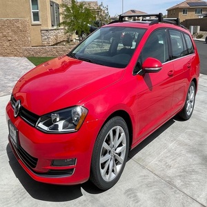 Volkswagen Golf SportWagen SE 2017 en Buen Estado - Product Image 1