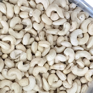 เม็ดมะม่วงหิมพานต์ W240เม็ดมะม่วงหิมพานต์ที่เชื่อถือได้จากเวียดนามส่งออกไปยังเรายุโรปตะวันออกกลางจากซานติโก - Product Image 1