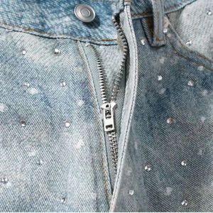 Short baggy personnalisé en denim pour hommes Short en jean de haute qualité avec strass lourds en détresse Streetwear d'été motif solide - Product Image 4