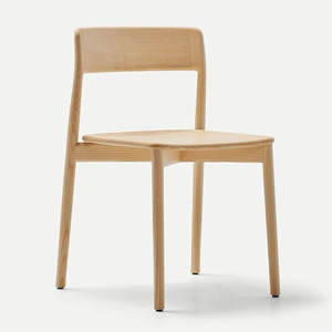 Chaise de salle à manger minimaliste de luxe en teck faite à la main avec dossier à lattes pour l'ameublement de la maison - Product Image 1