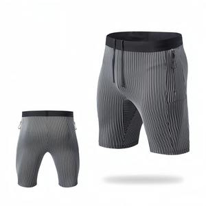 Logo personnalisé Short d'entraînement de compression à rayures pour hommes Short de gymnastique à séchage rapide avec poche respirant pour la course à pied, le fitness - Product Image 2