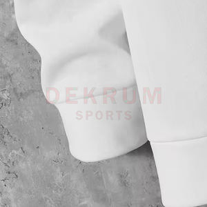 Chándales de hombre Liso Teñido Casual Moda Bajo MOQ Mejor diseño Chándal Slim Fit Hombres Chándales - Product Image 4