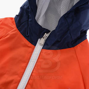 Produit à la mode coupe-vent hiver ensemble à capuche 100% Polyester léger coupe-vent à capuche ensemble à vendre - Product Image 6