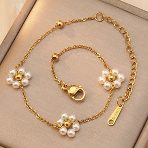 Sweet Flower <b>Beaded</b> <b>Bracelets</b> in Bulk 304 Stainless Steel with 18K Gold Plating High Quality Plastic <b>Beaded</b> Wristbands - Product Image 5