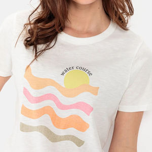 เสื้อยืดสตรีแบบสั่งตัดและระบายอากาศได้ดี - Product Image 5