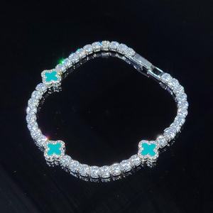 สร้อยข้อมือชุบทองคำขาว24K VVS Moissanite เกรดหรูหราระดับพรีเมียมของผู้หญิงสร้างขึ้นเพื่อการตกแต่งที่สง่างามคู่รักที่สมบูรณ์แบบ - Product Image 5