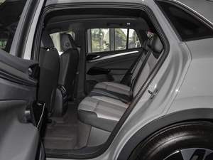 Vehículo Eléctrico Usado de Segunda Mano 2025, SUV Eléctrico ID4 Crozz Pure, Económico y en Oferta, con Autonomía NEDC de 201-300 km, Batería de 50-70 kWh - Product Image 6