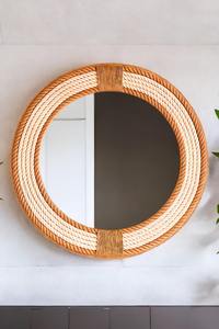 Miroir mural en résine incrustée artisanale, pièce maîtresse de design moderne pour les intérieurs - Product Image 6