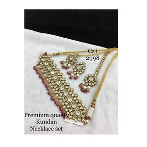 Conjunto de collar de moissanita Kundan elegante de calidad de lujo perfecto para ocasiones nupciales y formales disponible a precio de exportación - Product Image 1