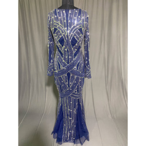 ชุดเดรสยาวทรงตรง คอวีลึก แต่งลูกปัดและเลื่อมปักมืออย่างประณีต ดีไซน์หรูหราทันสมัยประจำปี 2023 เหมาะสำหรับงานเลี้ยง - Product Image 2