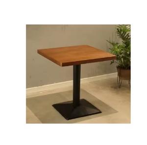 Styles pour chaque espace Trouver votre table en bois parfaite Esthétique artisanale la beauté des tables en bois en détresse faites à la main - Product Image 1