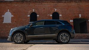 XT5 Premium Luxury 2022, Bajo Kilometraje, Motor en Excelente Estado, Transmisión Automática, Techo Panorámico, Luces LED, Listo para Enviar - Product Image 3