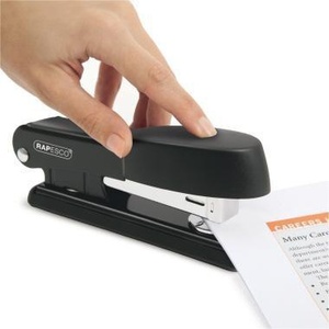 RAPESCO Bowfin 24/6 & 26/6 เครื่องเย็บกระดาษแบบยึดติด/ถอดออกได้/เย็บตะปู 25 แผ่น (80 กรัม/ม.) 105 ลวดเย็บ 26/6 โลหะ/พลาสติก ABS สีดำ - Product Image 3