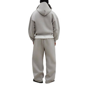 Sweat à capuche et jogger en coton 2 pièces avec logo personnalisé de haute qualité survêtements de luxe unisexe survêtements à broderie pour hommes - Product Image 4