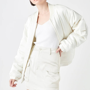 Fabricación profesional 100% Chaqueta de satén de alta calidad para mujer Chaqueta de satén transpirable hecha a medida para mujer - Product Image 6