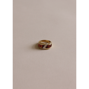 14K Solid Gold Vintage <b>Garnet</b> Diagonal Pav <b>Ring</b> Everyday Gemstone <b>Ring</b> with Geometric Pattern and Bezel Setting - Product Image 5