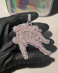 Mode personnalisé Hip Hop pendentif Moissanite diamant plaqué or massif plus de 925 pendentif en argent Sterling prix de gros pour les hommes - Product Image 1