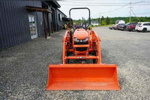 รถแทรกเตอร์ฟาร์ม Kubota L2502 ขับเคลื่อน 4 ล้อ 25 แรงม้า ได้รับการรับรองมาตรฐาน CE พร้อมบุ้งกี๋หน้า PTO ระบบยึด 3 จุด รถแทรกเตอร์สำหรับทำสวน - Product Image 4