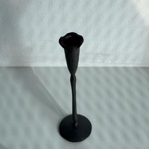 Candelabro de Hierro Forjado a Mano de Diseño Simple para Decoración del Hogar, Candelabro de Metal de Diseño de Lujo Más Vendido de R B Overseas - Product Image 4