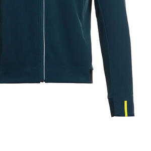 Elegante chaqueta WindGuard Softshell para aventuras al aire libre Premium StormFlex chaqueta Softshell con diseño moderno - Product Image 5