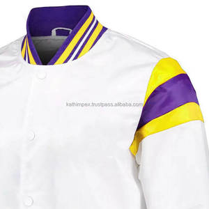 เสื้อแจ็คเก็ตบอมเบอร์ผ้าซาตินทำมือพร้อมส่ง ปิดด้วยกระดุมแบบสแนป ปลายแขนเสื้อแบบริบ มีกระเป๋าข้าง ทรงยูนิเซ็กซ์ แห้งเร็วและกันน้ำ สำหรับผู้ชาย - Product Image 3