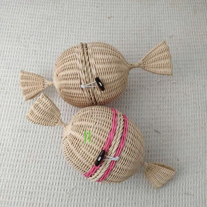 Panier de bonbons en rotin tendance 2025 panier de rangement en rotin naturel vendeur chaud pour bonbons au chocolat à faible quantité minimale de commande du Vietnam - Product Image 2