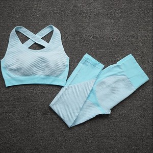Conjunto de Yoga para mujer, 2 piezas, sólido, transpirable, cintura alta, ropa deportiva, mallas de entrenamiento y sujetador de Fitness, Top corto de manga larga - Product Image 4