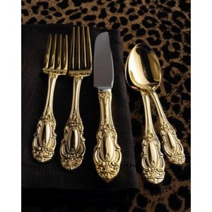 Juego de cubiertos decorativos de acero inoxidable con detalles modernos, perfectos para cafeterías, restaurantes, hoteles y elegantes cenas contemporáneas - Product Image 5