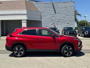 Eclipse Cross SE S-AWC 2024 USADO, Cuero Oscuro, Tracción en las Cuatro Ruedas, Control de Crucero Adaptativo, Automático Inteligente, En Buenas Condiciones - Product Image 2