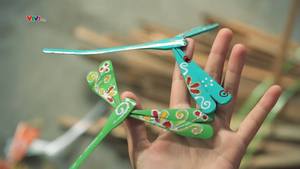 Recuerdo de libélula de bambú tradicional hecho a mano de Vietnam-Regalo artesanal popular ecológico para niños y decoración del hogar - Product Image 3