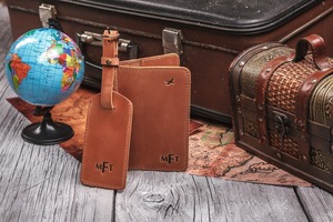 Porte-passeport en cuir de voyage unique et ensemble d'étiquettes de bagage portefeuille de voyage personnalisé élégant LPT-0040B de documents - Product Image 5